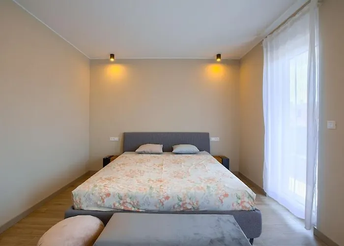 Villa In With Swimming Pool *