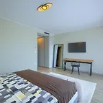 In With Swimming Pool